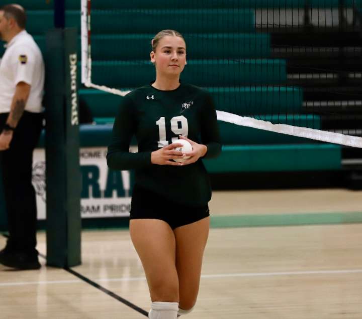 Anna Derickson, Keira Benner headline PVCA District 3 4A All