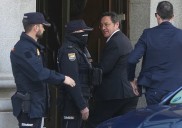 El fiscal general rechaza responder a las acusaciones y niega haber filtrado el correo de la confesión del novio de Ayuso