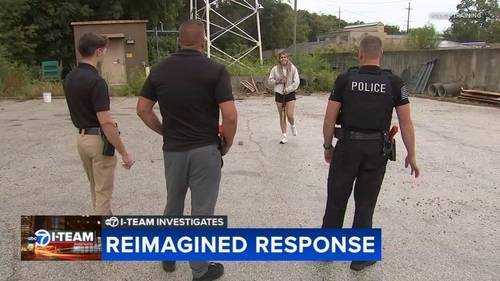 How Aurora Police Department officers learn to defuse volatile situations, including mental health crises