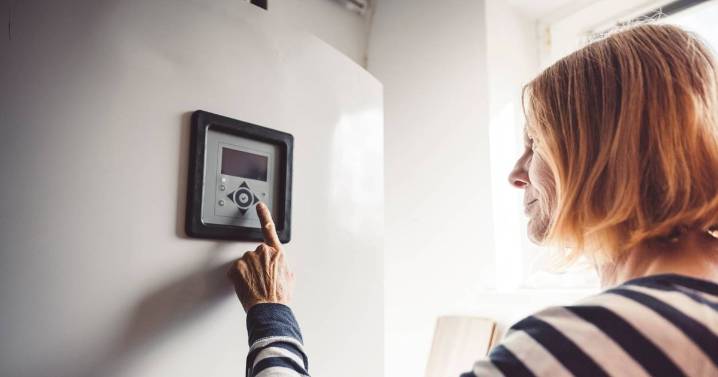 DIY expert's simple hacks to help cut energy bills including tin foil trick