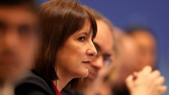 Three ways for investors to trade the UK Autumn budget