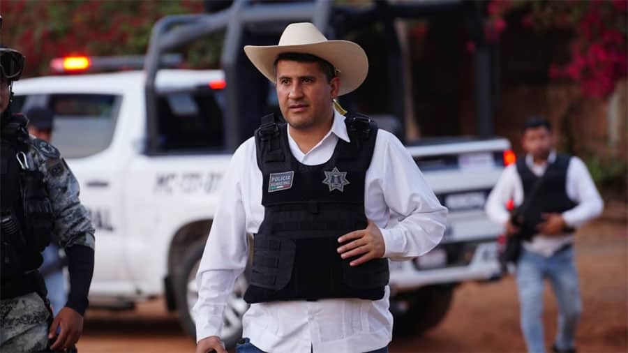 Asesinan a alcalde opositor de Uruapan