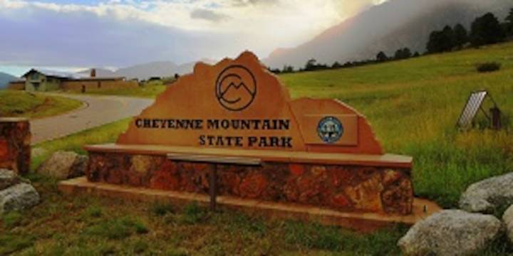 Colorado offering free entry to state parks on Black Friday