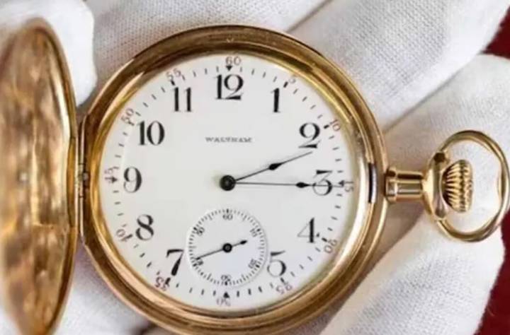 Reloj de oro de pasajero del Titanic fue subastado
