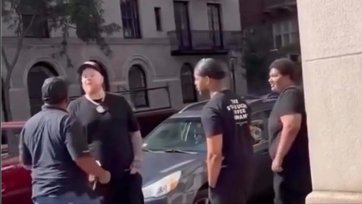 ‘Get Out of My Face’: Starbucks Customer Challenges Employee to a Fight Then Realizes He Got More Than What He Bargianed for