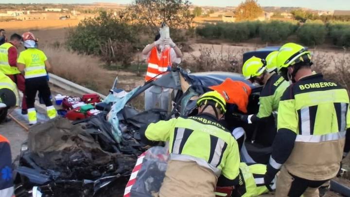 Un herido grave en la colisión entre un turismo y un camión en Binaced