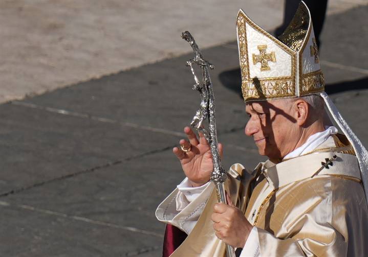 Under glare of world's media, Pope Leo XIV to visit Turkey and Lebanon on first foreign trip