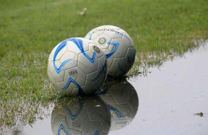 Futbol Menor La lluvia obligó a suspender las semifinales de inferiores