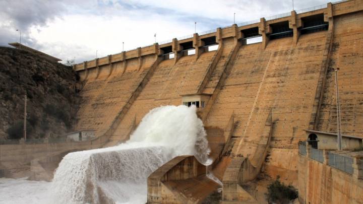 La CHS licita el mantenimiento y conservación de una veintena de presas del Segura