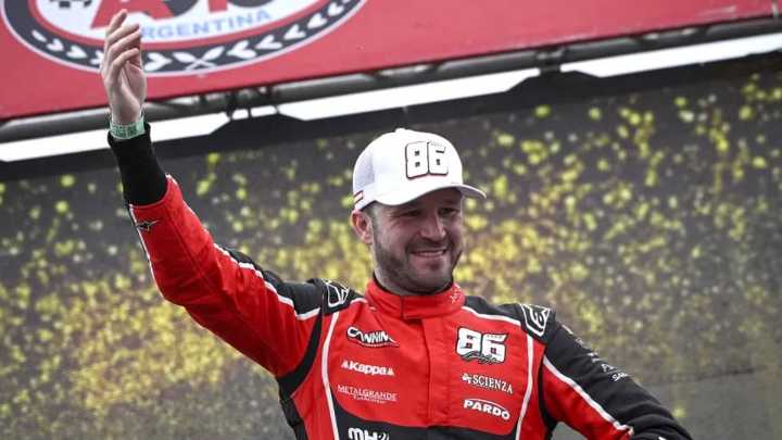 Agustín Canapino ganó en Paraná y quedó cerca de un récord del Turismo Carretera