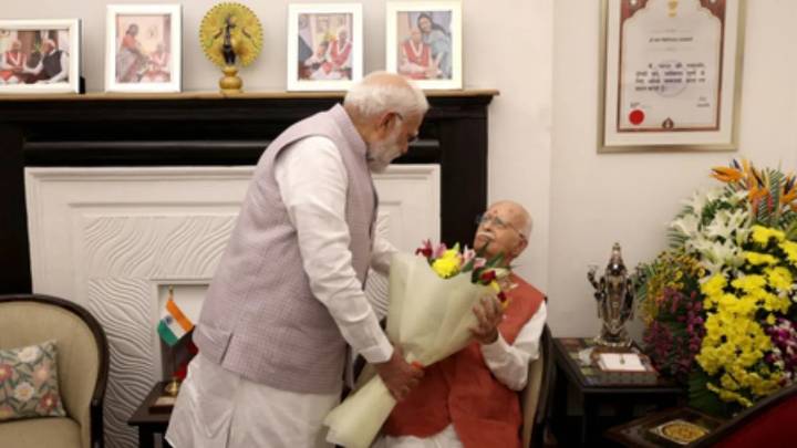 PM Modi calls on LK Advani to greet him on his 98th birthday, says BJP patriarch’s service to India is monumental