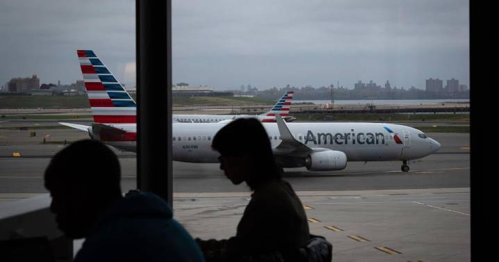 Flight cancellations and delays worsen as government shutdown drags on