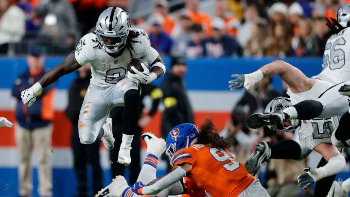 Cowboys at Raiders best prop bets in Week 11