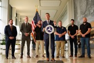 FAA says $10K bonuses only for workers with perfect attendance during shutdown