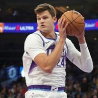 Jazz lose Kessler for season with shoulder injury