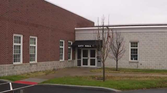 Scottsburg unveils new City Hall inside Mid