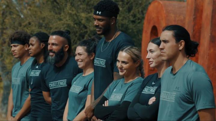 'The Challenge' Finale: T.J. Lavin's First Twist Is Truly Dirty