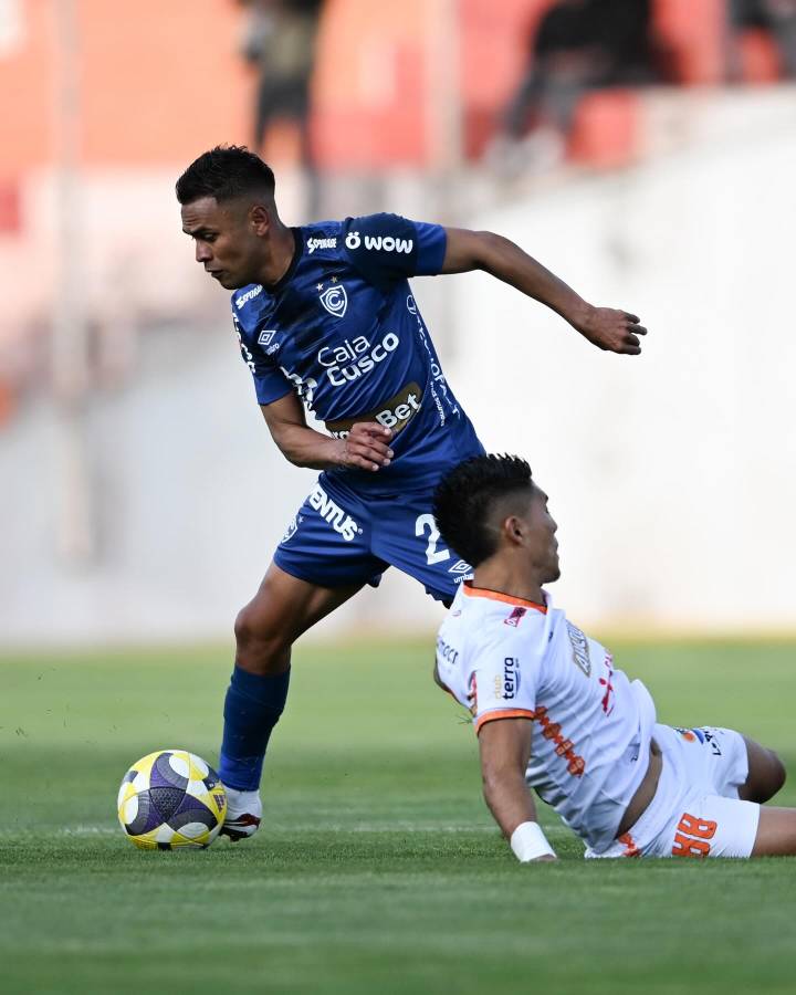 Ayacucho F.C. cayó ante Cienciano 2-1 en Cusco y descendió a la Liga 2