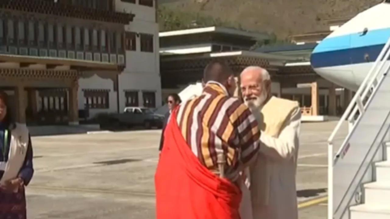 PM Modi arrives in Thimpu on two day visit to Bhutan