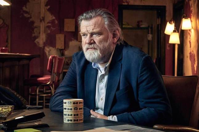 Netflix fans can’t stop bingeing ‘demented’ thriller led by Irish acting legend