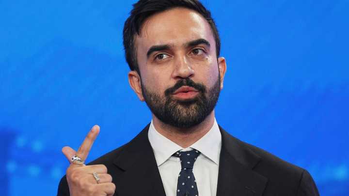 Quién es Zohran Mamdani, el socialdemócrata musulmán favorito para la alcaldía de Nueva York