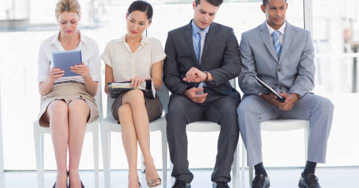 Ola de despidos en EU alcanza cifras récord: El peor octubre en 22 años, la IA emerge como factor clave