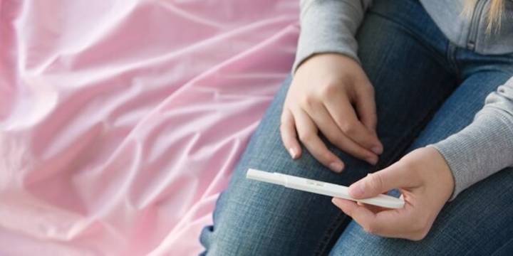 Niñez robada: en lo que va del año, más de 1.600 niñas fueron madres en Colombia antes de cumplir 14 años