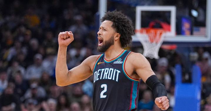 Pistons win 13th straight to tie franchise record, beating the Pacers