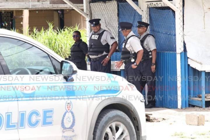 Detuvieron a 28 venezolanas dentro de un bar en Trinidad