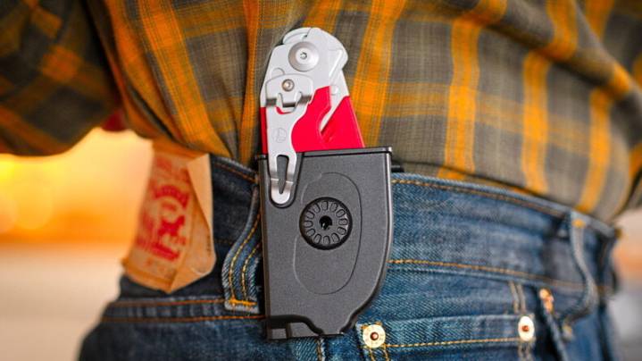 Mennonite Man's Entire Sense of Self-Worth Wrapped Up in His 14