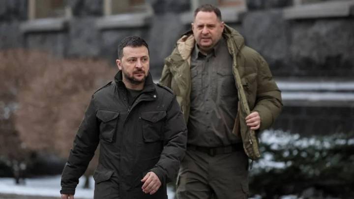 Renuncia el jefe de gabinete de Zelenski