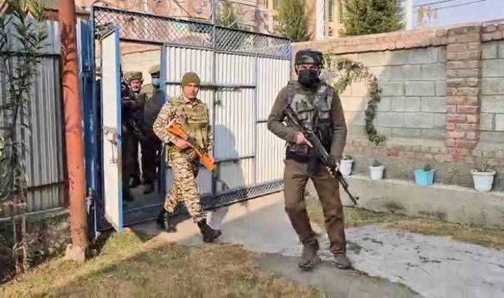 Crackdown against online terror in Kashmir: CIK detains 9 suspects, including a female