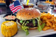 Free Food and Drink Deals on Veterans Day 2025