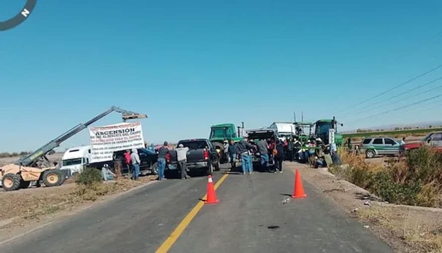 Cierres totales en carreteras de Chihuahua
