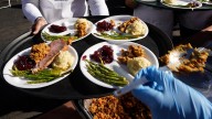 Where to get free Thanksgiving meals and turkeys in Hampton Roads