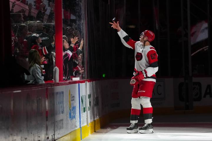 Deadspin | Hurricanes eager to continue winning ways in clash vs. Leafs