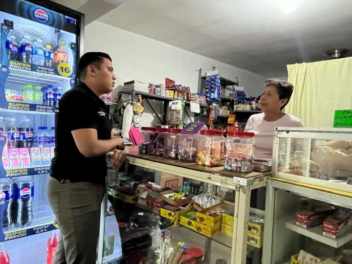 Escucha DSPM a vecinos de zona oriente