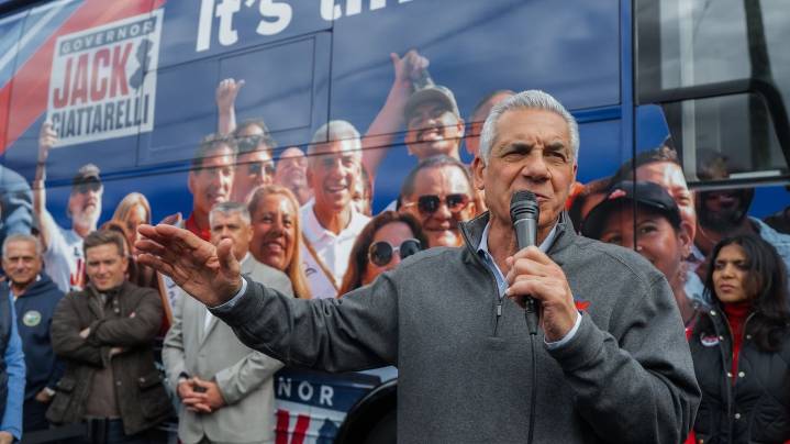 Republicans seek to tap into Trump energy on eve of Election Day in New Jersey, Virginia