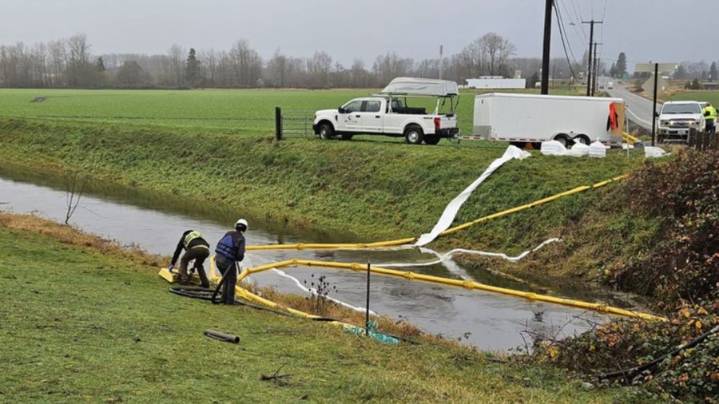 Olympic Pipeline and BP fined nearly $4M for spill near Conway