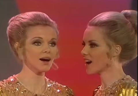 The Kessler Twins die in joint assisted suicide in Germany at age 89