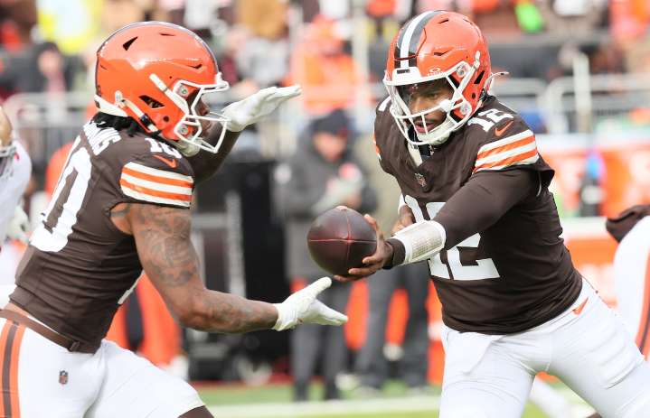 What grade do you give Shedeur Sanders in Week 13 vs. the 49ers? (poll)