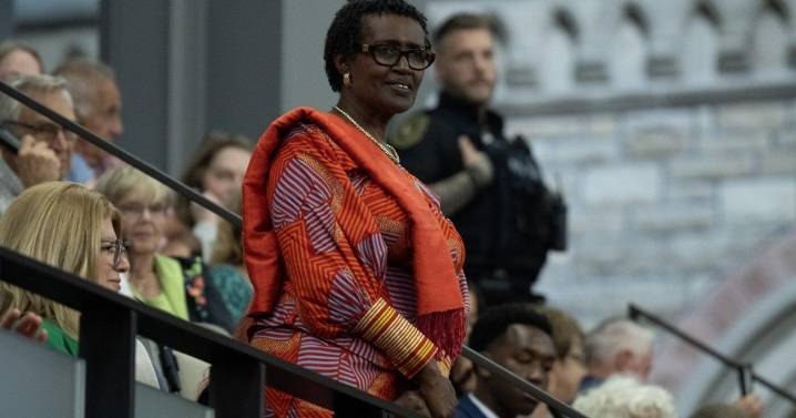 UNAIDS chief urges Carney not to cut foreign aid, global health funding