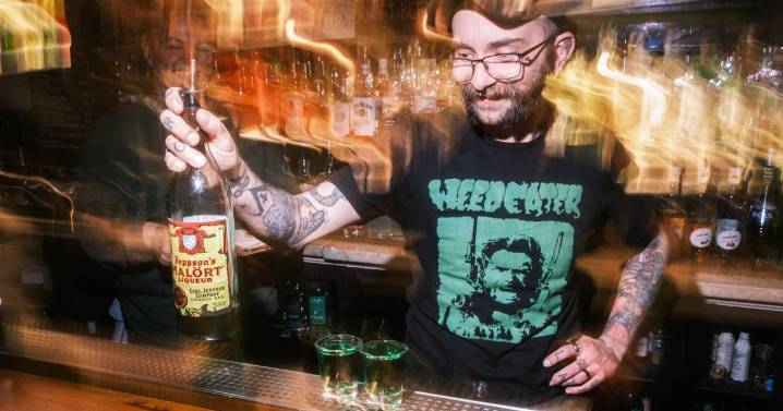 Dustin Davis brings music and Malört to downtown Frederick