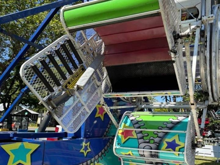 Intoxicated passenger falls out of amusement ride in Port Hardy