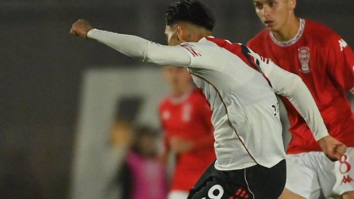 Atención Gallardo: los dos golazos de Ruberto en la reserva de River