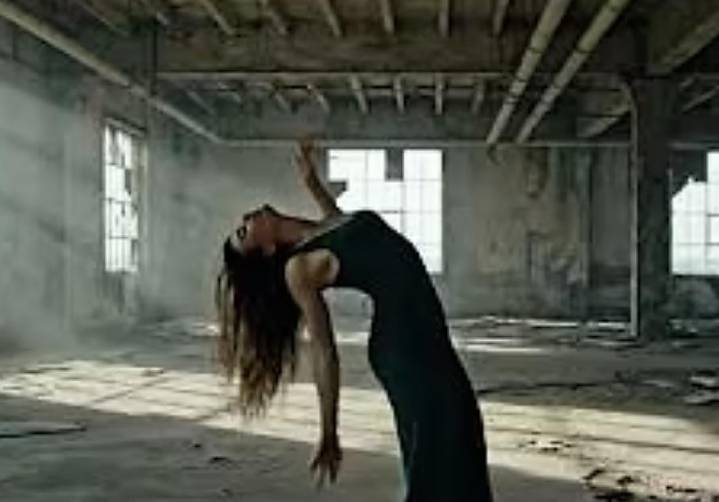 El vídeo de Mar de niebla para sensibilizar sobre los problemas de las personas sin hogar