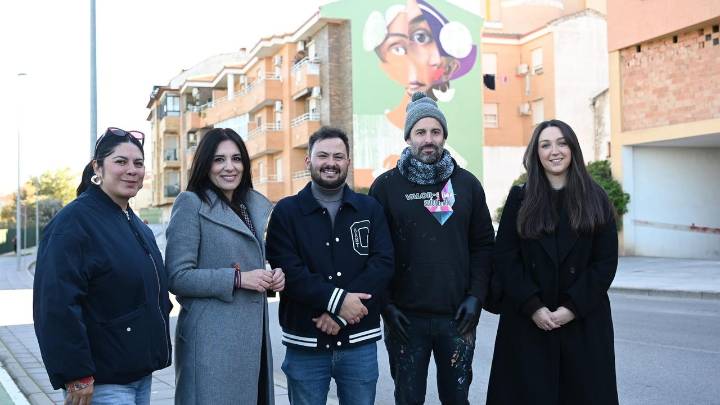 Linares suma ocho nuevos murales con el Festival de Arte Urbano 23700