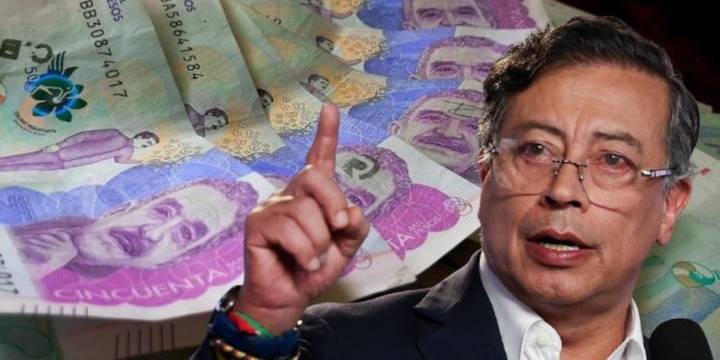 Estas son las declaraciones de renta de Petro entre 2019 y 2023: una casa en Chía, un crédito multimillonario y Verónica Alcocer como esposa