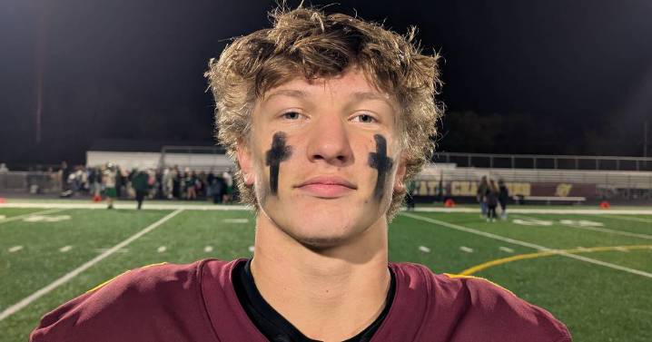 Richmond-Burton shuts out North Boone in Class 3A game called early – Shaw Local