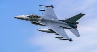 Los aviones F-16 que EE.UU. quería vender a Colombia eran nuevos: fuente del gobierno estadounidense